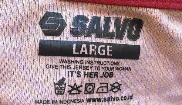 Gaffe sessista nelle maglie del Pusamania Borneo F.C.