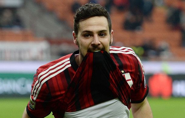 Destro inguaia la Roma, secondo posto a rischio