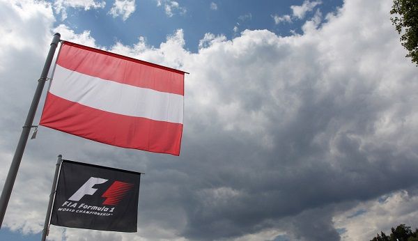 F1: Gp Austria, Hamilton in pole e prima fila Mercedes