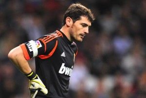 Addio fra le lacrime per Casillas, la stampa internazionale: “Indegni”