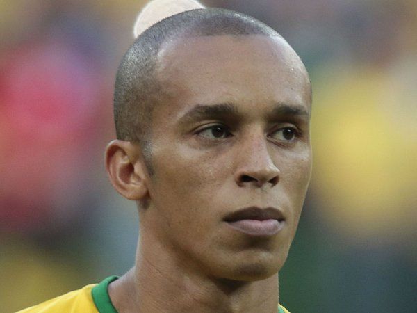 Miranda ko col Brasile, Inter preoccupata: è in forte dubbio per il derby