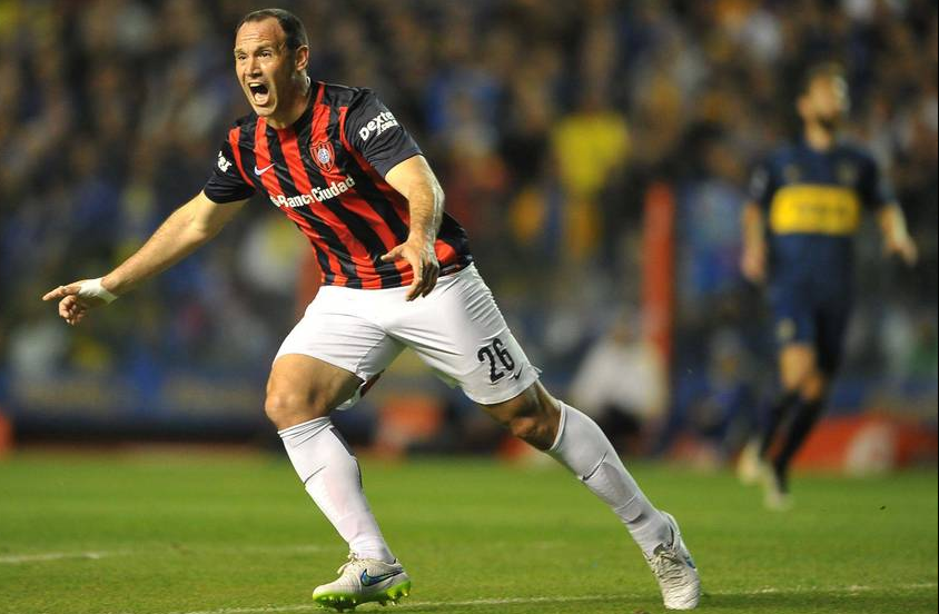 Primera Div. Argentina: San Lorenzo 1-0 con il Boca e primato