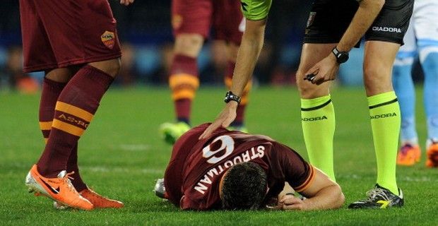 Roma, Strootman si è operato per la terza volta: “Tornerò a giocare”