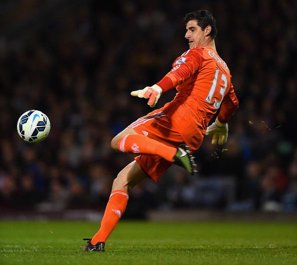 Chelsea, Mourinho perde il suo numero uno: Courtois fuori 4 mesi