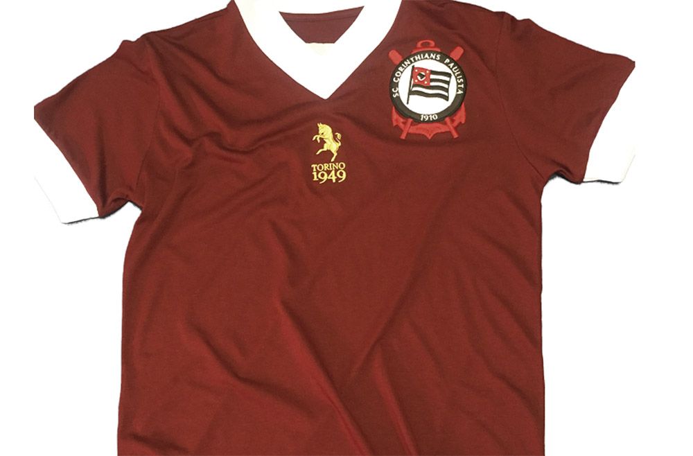 Corinthians: una maglia per il grande Toro