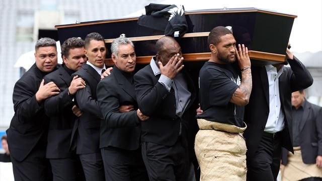 Funerale con Haka per Lomu