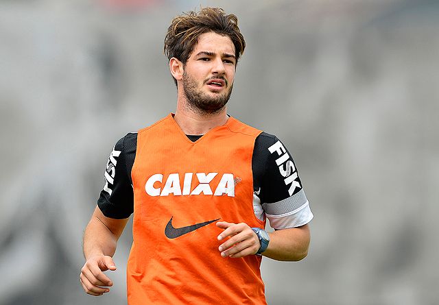 Pato fa già gridare al flop: è fuori forma, il Chelsea lo manda in tribuna