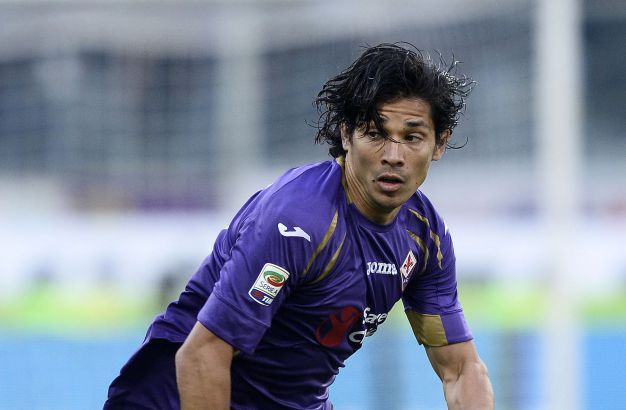 Fiorentina, Mati Fernandez si fa male in Nazionale: lesione all’addutore