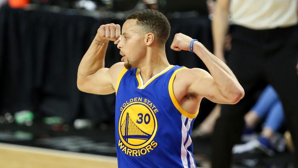 Steph Curry è tornato! 40 punti e Warriors che volano 3 a 1 nella serie