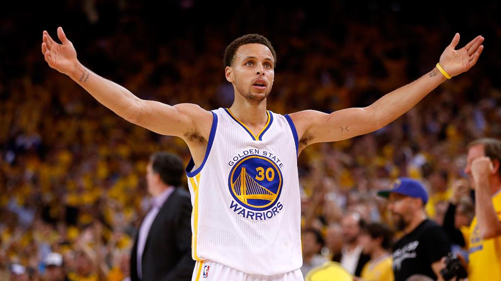 I Warriors distruggono 118-91 OKC in gara 2