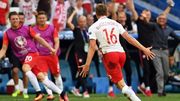 Euro 2016, al via gli ottavi di finale con Svizzera-Polonia