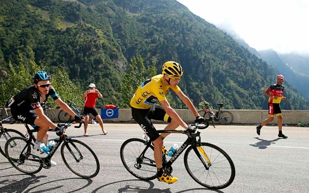 Tour de France, Froome saluta i Pirenei mantenendo la maglia gialla