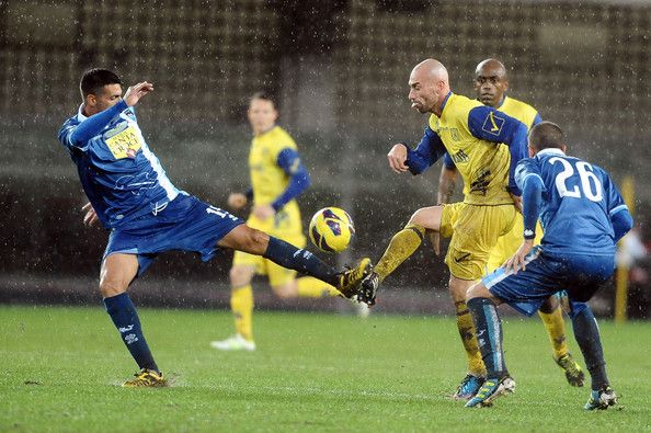 La settima giornata di Serie A si apre con Pescara-Chievo (ore 18)