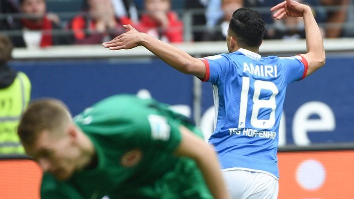 Bundesliga, alle 20.30 la sfida tra le quarte Eintracht e Hoffenheim