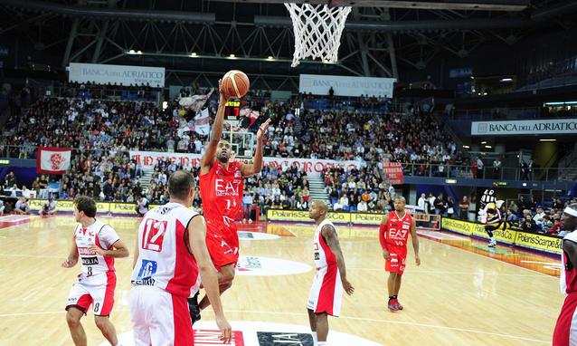 Basket, 13a giornata della serie: Reggio Emilia-Milano è il big match