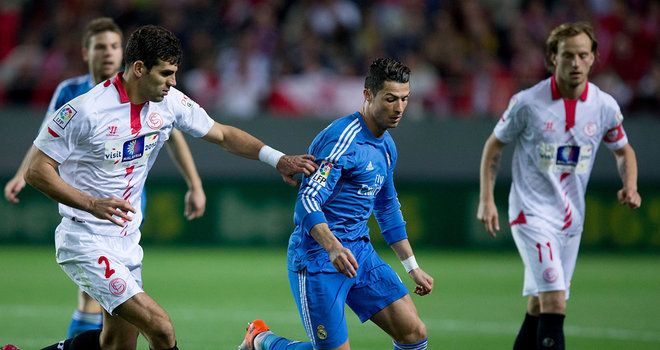 Liga, il pareggio del Barcellona accende l’ennesima sfida tra Siviglia e Real