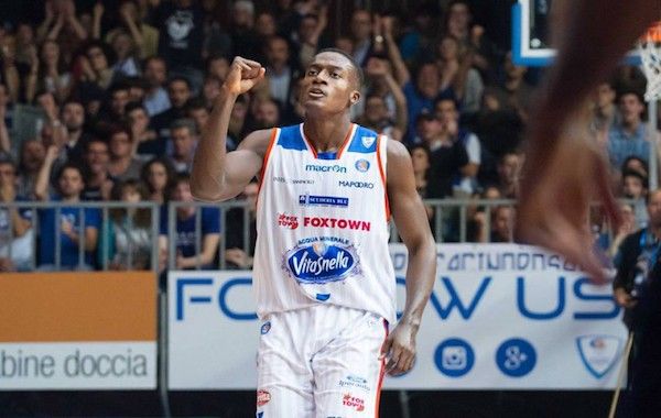 LegaBasket A, Cantù e Brindisi si giocano punti importanti per i playoff