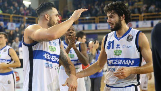 Basket, il posticipo di campionato è tra Reggio Emilia e Brescia (ore 20.45)