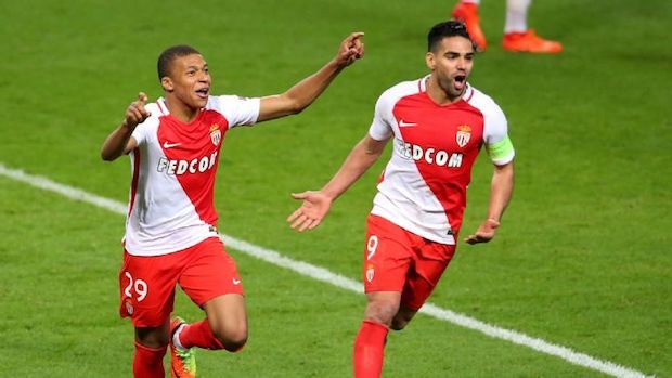 Ligue 1, il Monaco difende la vetta del campionato