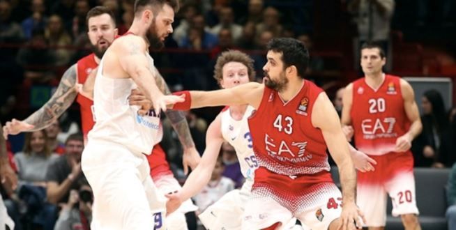 Parte l’EuroLeague di basket: trasferta ostica per l’EA7 Emporio Armani a Mosca