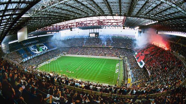 Alle 20.45 San Siro si accenderà per il derby Inter-Milan
