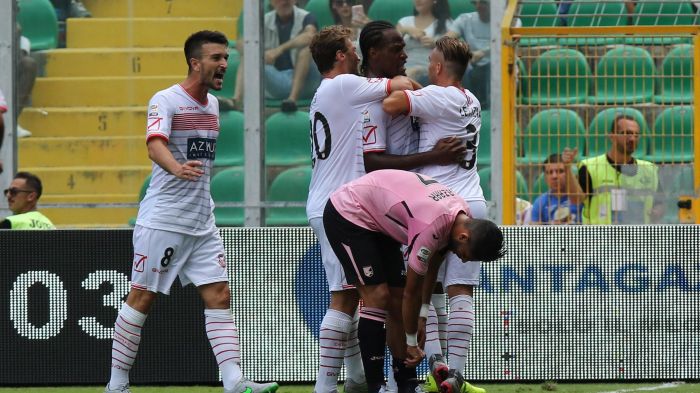 Serie B, continua la lotta a tre per l’ascesa nella massima serie