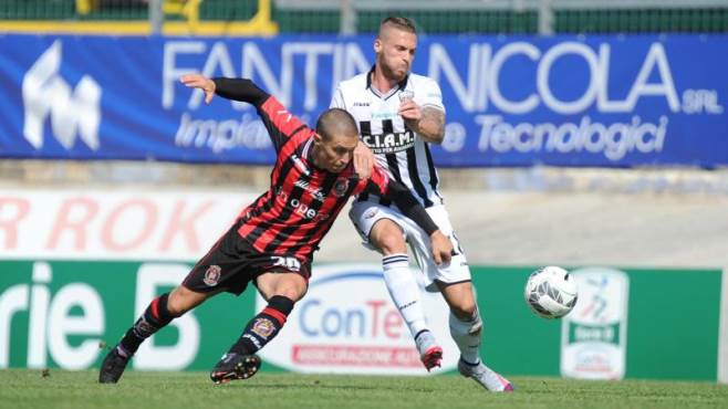 Serie B, la salvezza passa dallo stadio DelDuca: chi la otterrà tra Ascoli ed Entella?