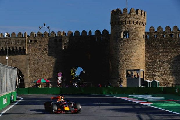 Formula 1, GP Azerbaijian: la Ferrari cerca il primo successo a Baku
