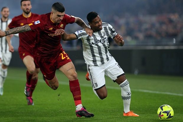 Mancini e Alex Sandro