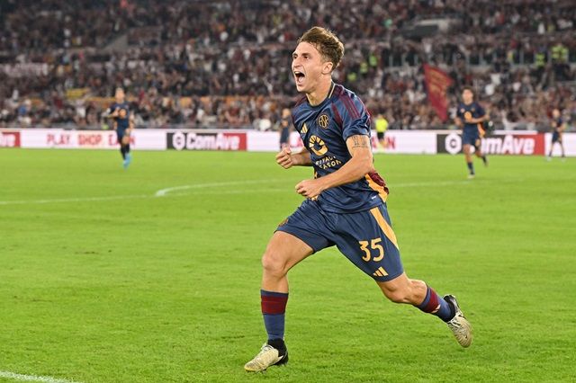 Tommaso Baldanzi AS Roma Serie A