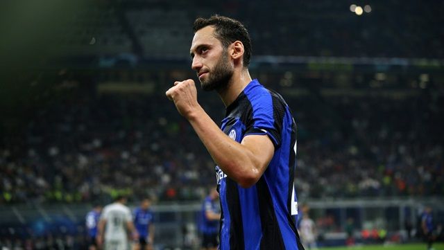 Hakan Calhanoglu Inter