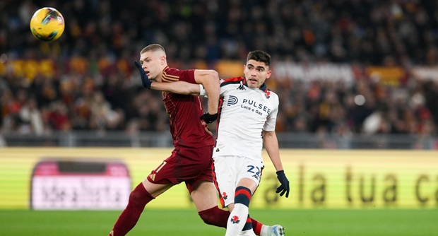 Dovbyk e Johan Vasquez