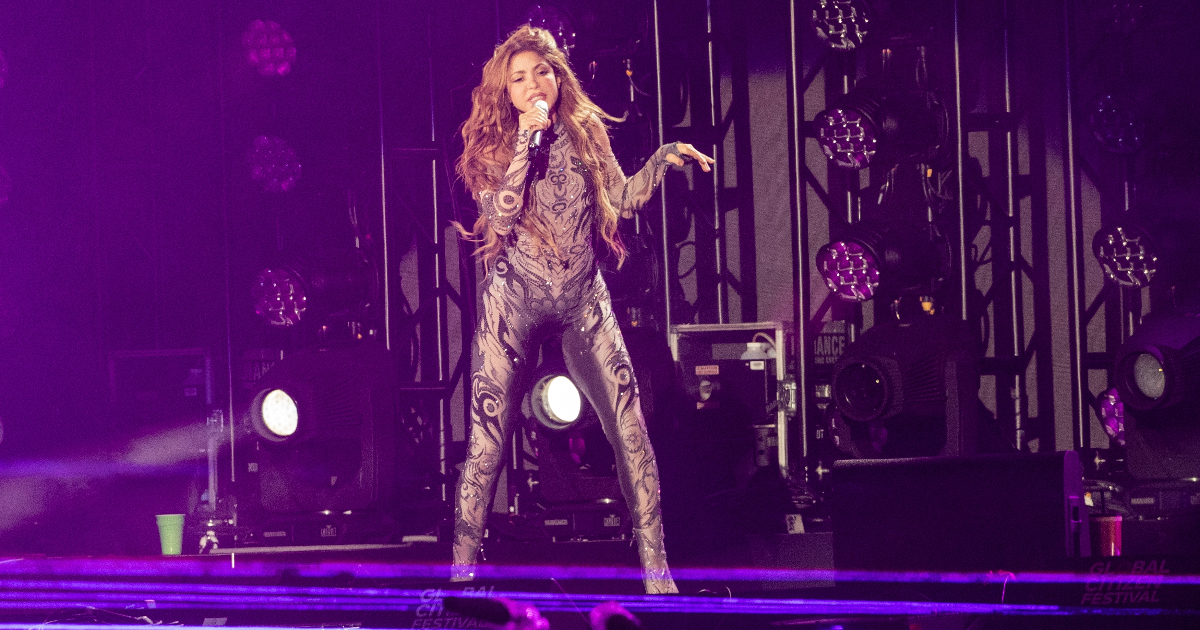 Shakira (Shutterstock)